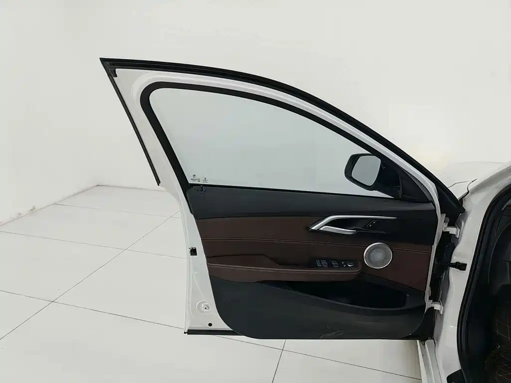 BMW 1 Series — миниатюра 12