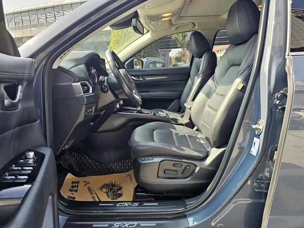 MAZDA CX 5