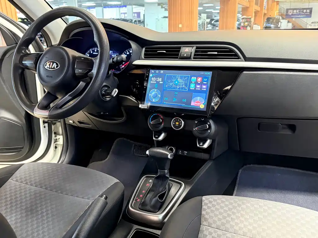 Kia K2 — миниатюра 9