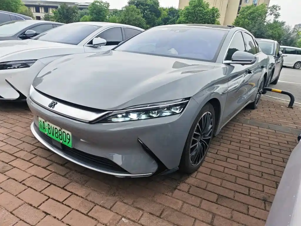 BYD Han — миниатюра 2