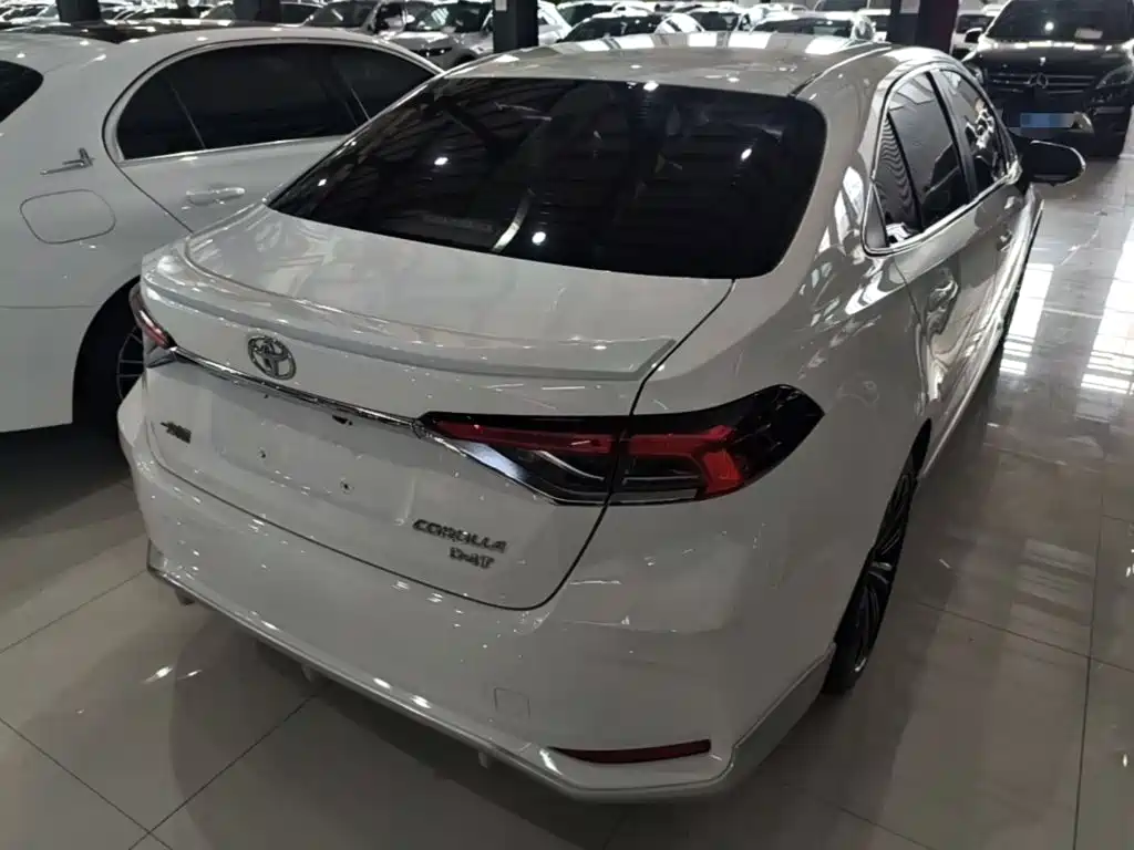 Toyota Corolla — миниатюра 7