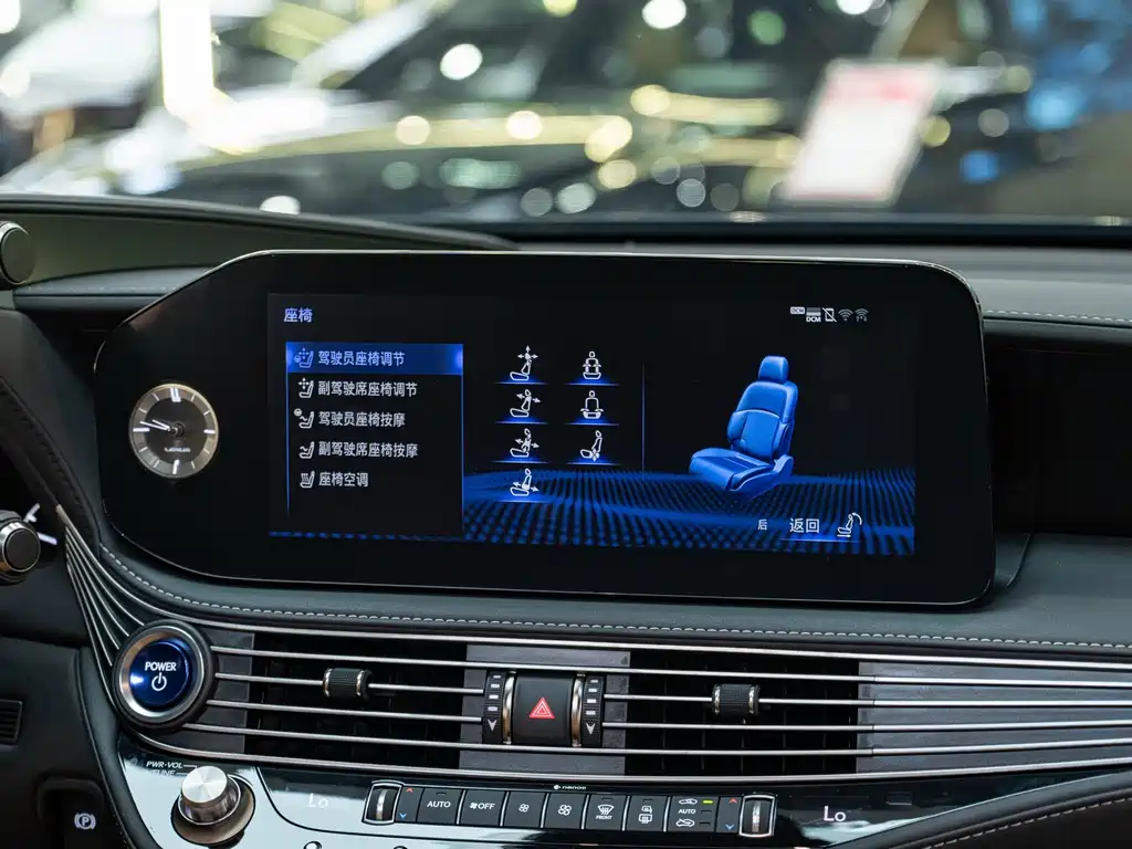 Lexus LS — миниатюра 16