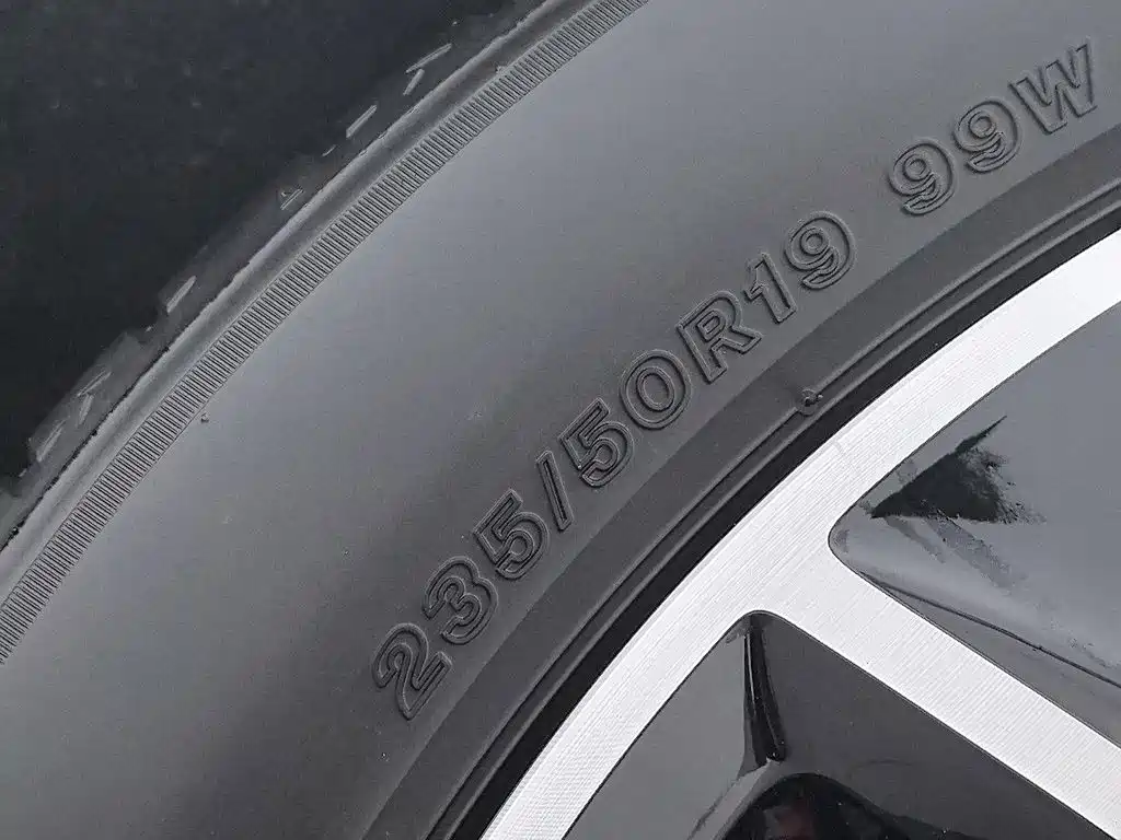 Mercedes-Benz GLB AMG — миниатюра 24