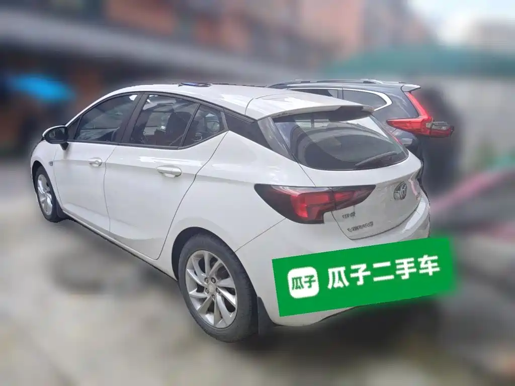 Buick Verano — миниатюра 25