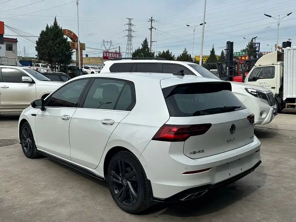 Volkswagen Golf — миниатюра 5