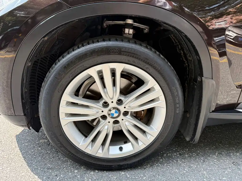 BMW X5 (Import) — миниатюра 21