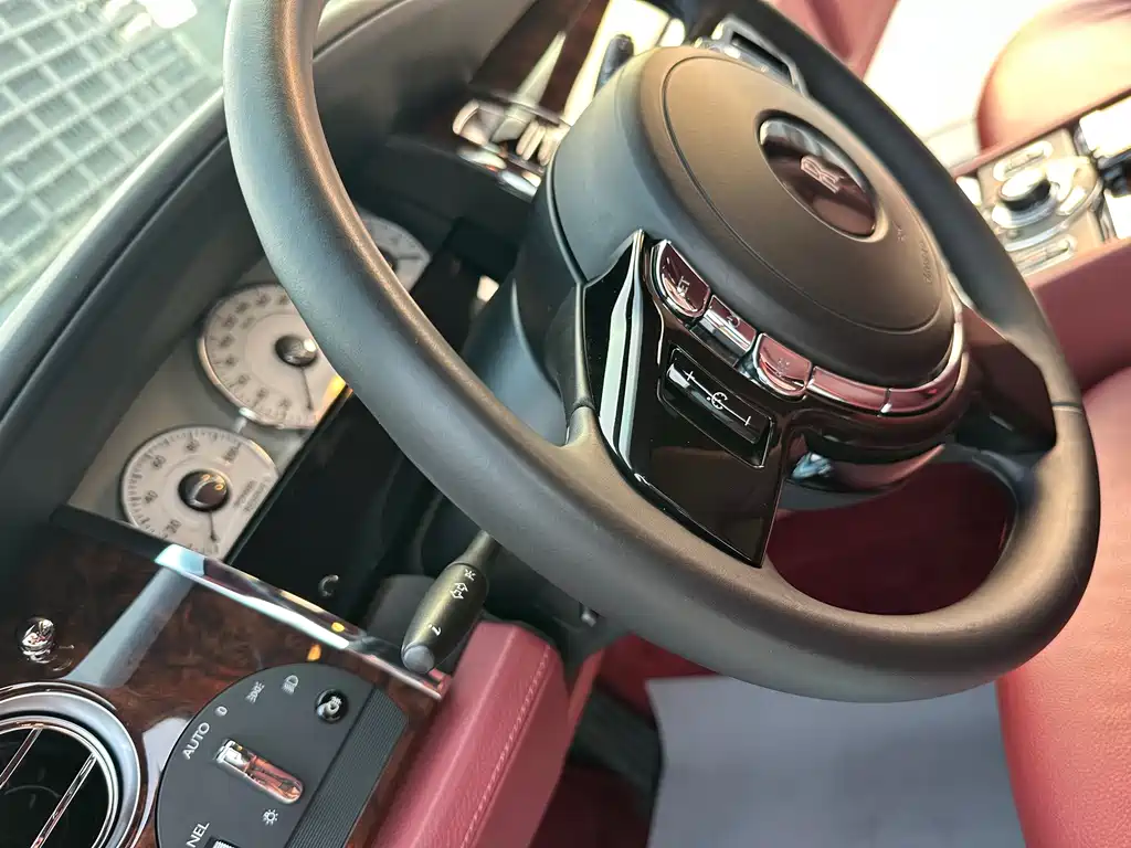 Rolls-Royce Ghost 2010 6.6T Standard
