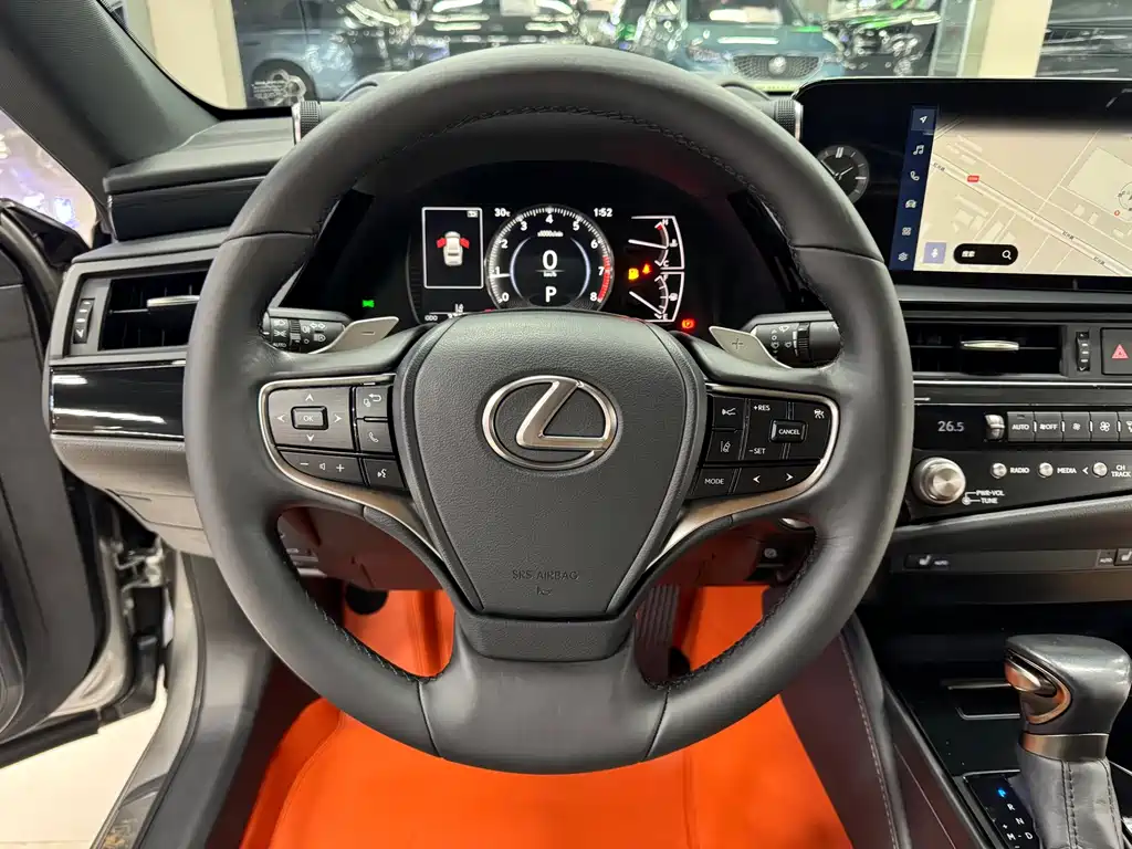 Lexus ES — миниатюра 12