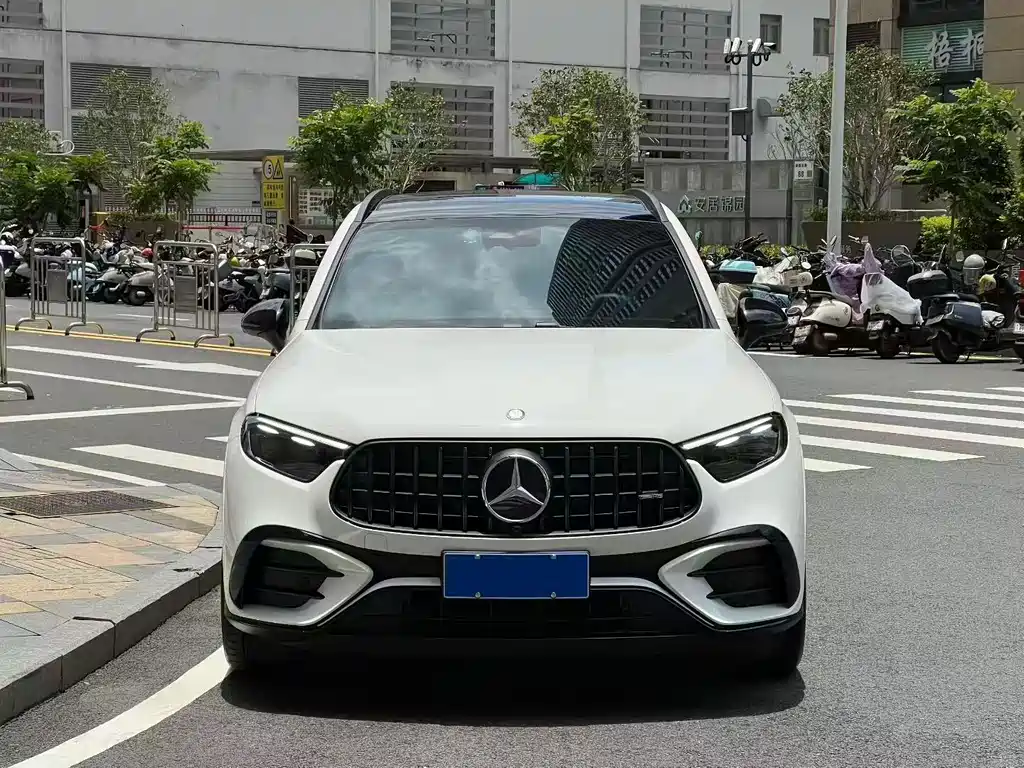 Mercedes-Benz GLC AMG — миниатюра 2