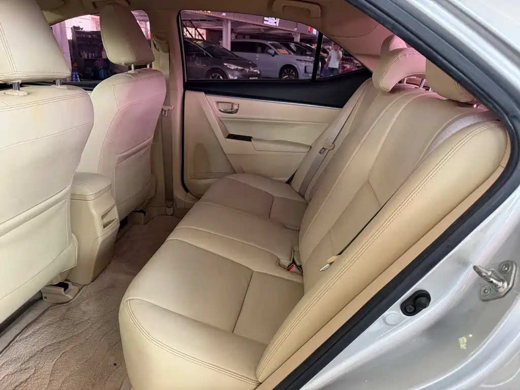 Toyota Corolla — миниатюра 14