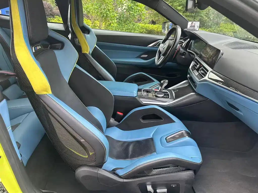 BMW M4 — миниатюра 7