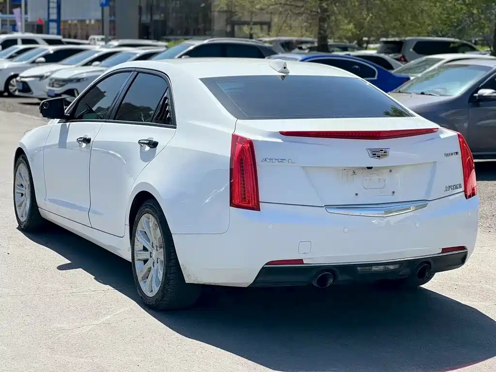 Cadillac ATS-L - фото 7