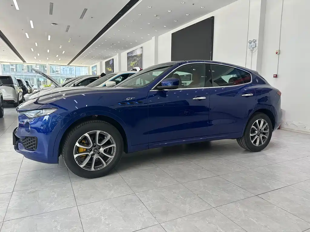 Maserati Levante 2023 2.0T GT