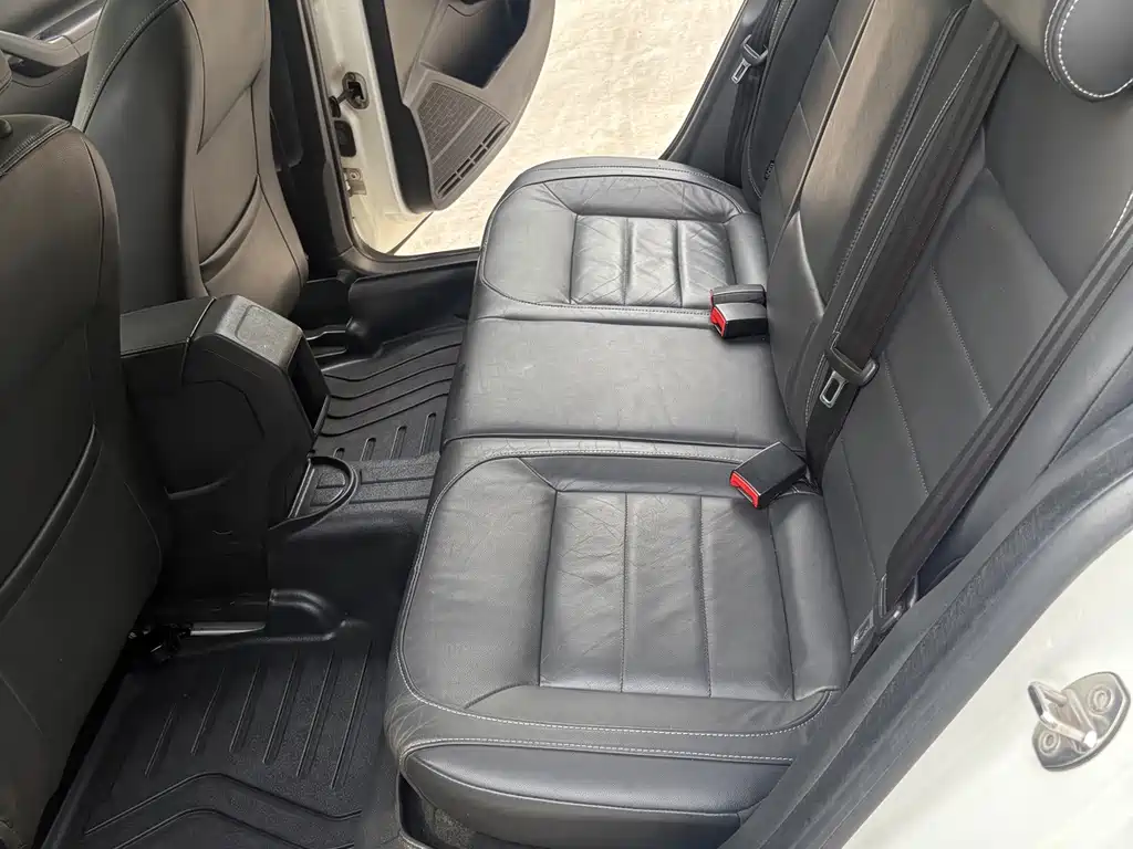 Volkswagen Lavida — миниатюра 12