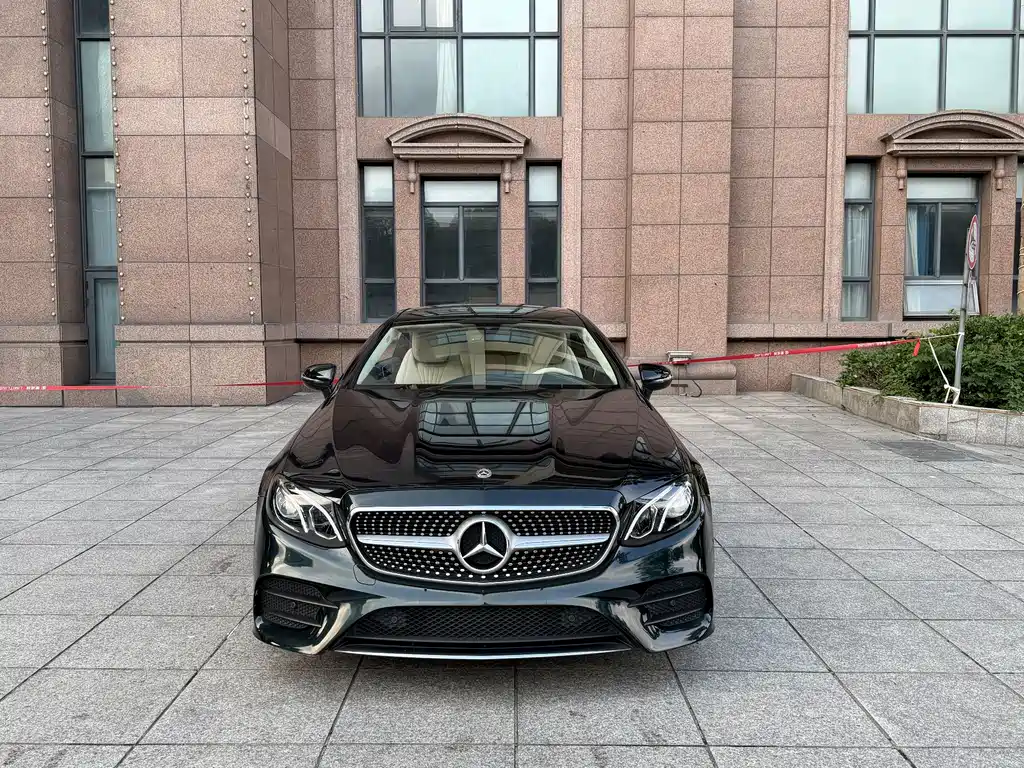 Mercedes-Benz E-Class (Import) — миниатюра 2