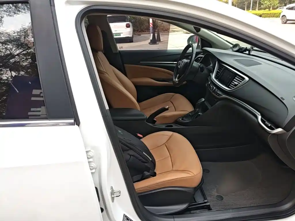 Buick Excelle — миниатюра 25
