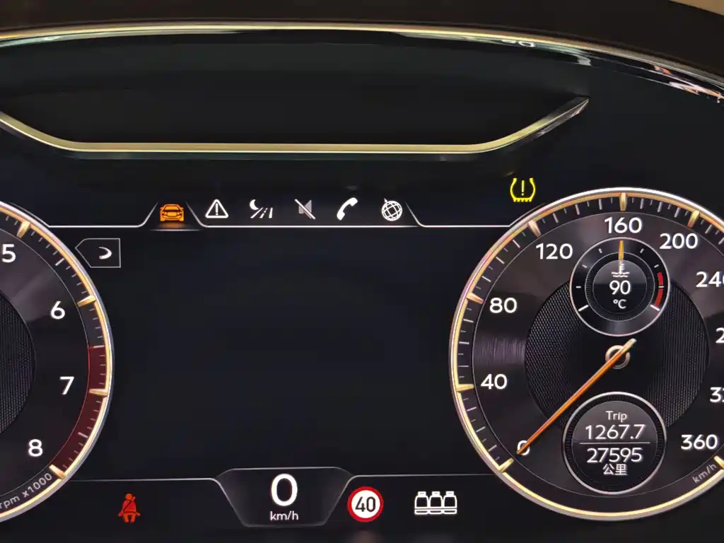 Bentley Flying Spur — миниатюра 23