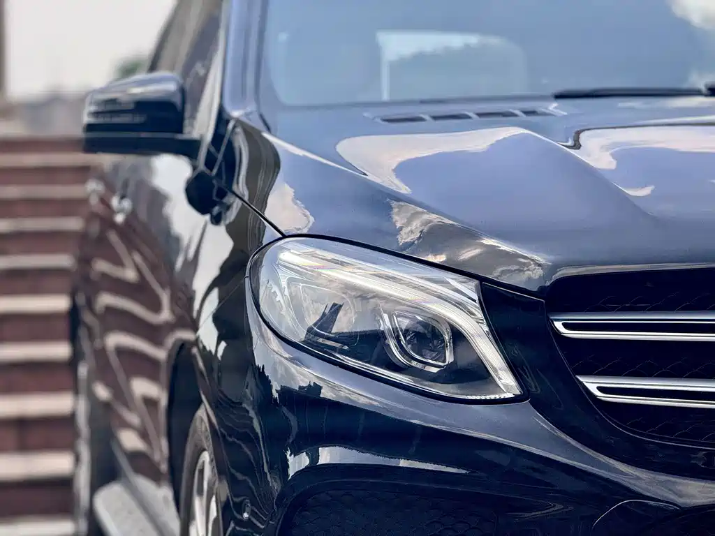 Mercedes-Benz GLE (Import) — миниатюра 4
