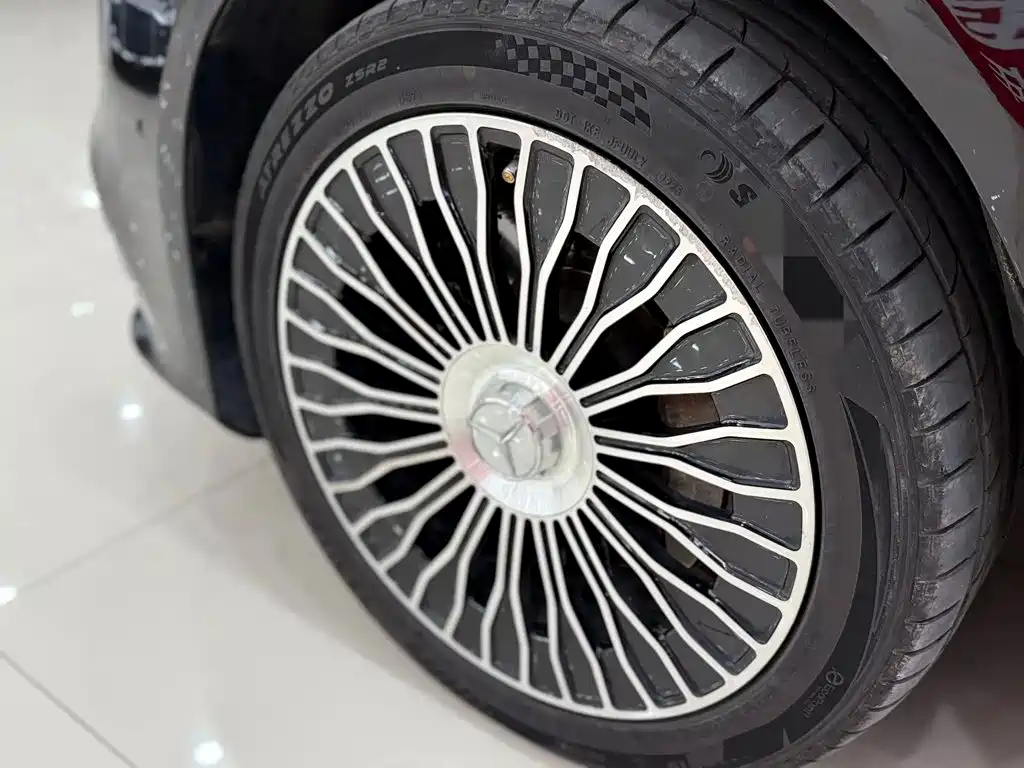 Mercedes-Benz S-Class — миниатюра 21