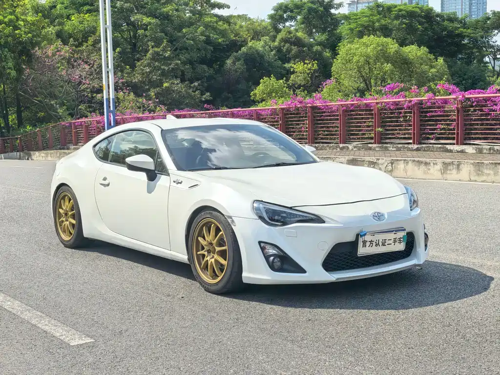 Toyota 86 — миниатюра 3