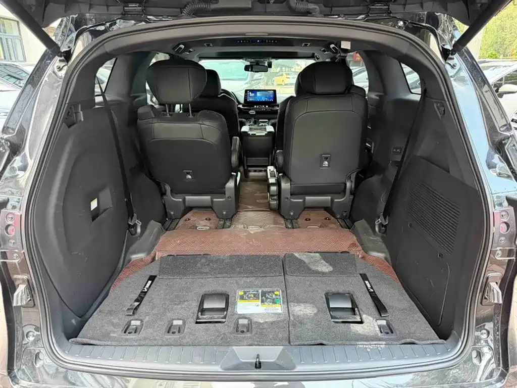 Toyota Sienna — миниатюра 4