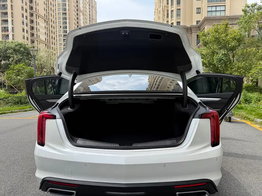 Cadillac CT5 — миниатюра 15