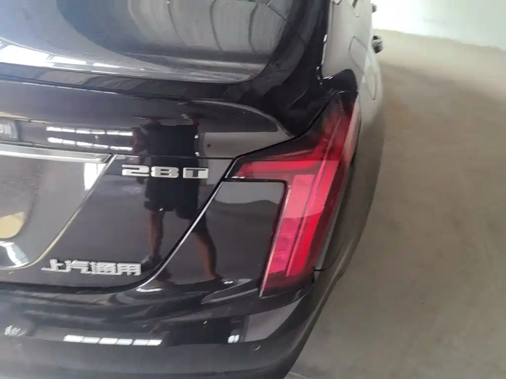 Cadillac CT5 2023 28T Luxury ( Standard )