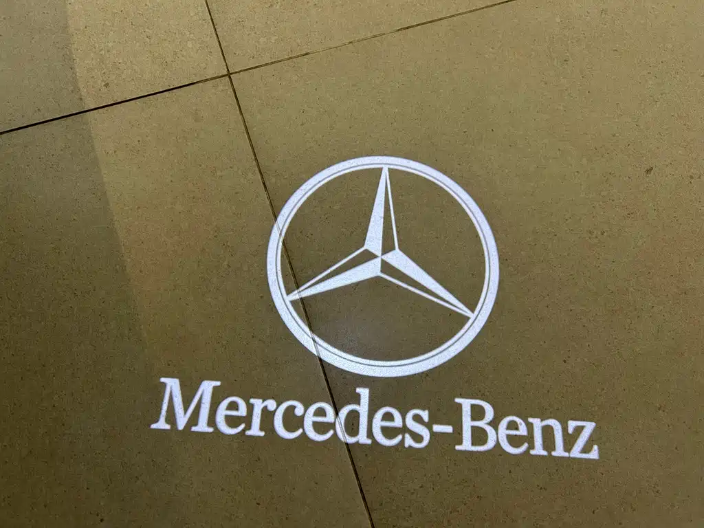 Mercedes-Benz C-Class — миниатюра 14