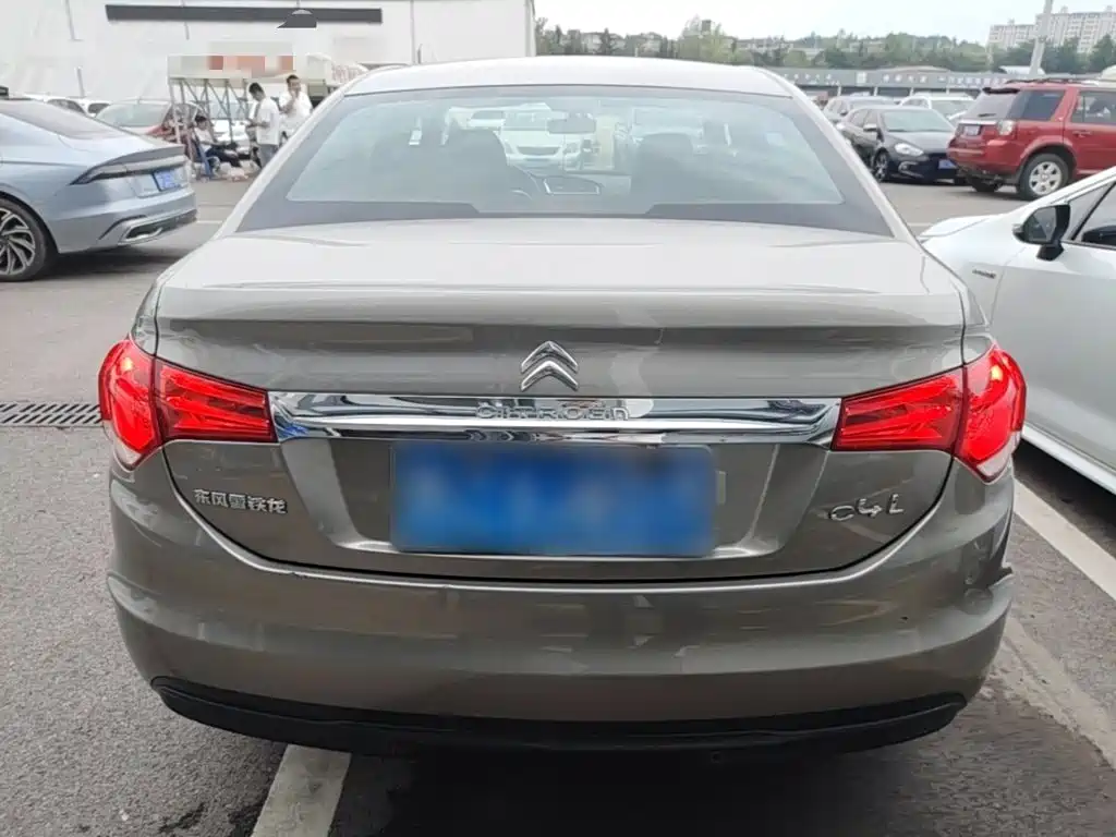 Citroen C4L — миниатюра 6