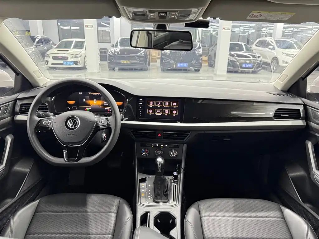Volkswagen Lavida — миниатюра 10