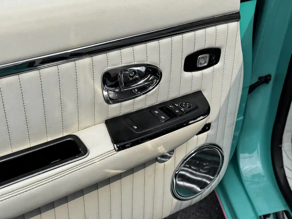 SONGSAN MOTORS SS DOLPHIN