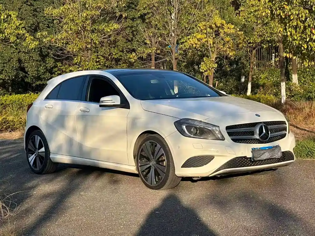 MERCEDES-BENZ A CLASS