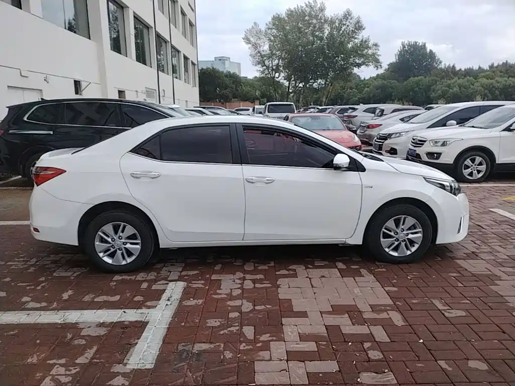 Toyota Corolla — миниатюра 26