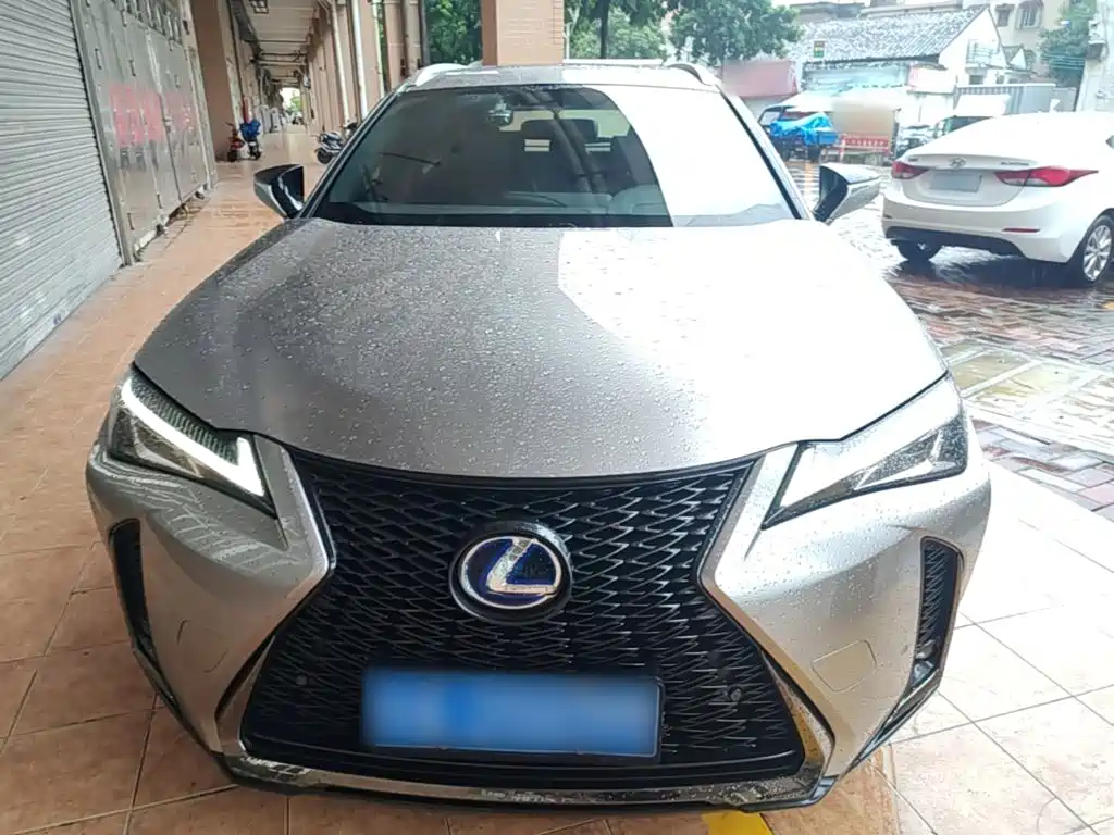 Lexus UX — миниатюра 3