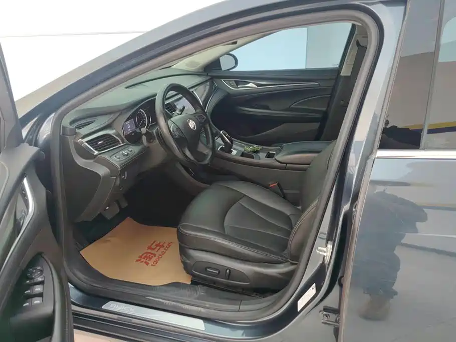 Buick LaCrosse — миниатюра 9