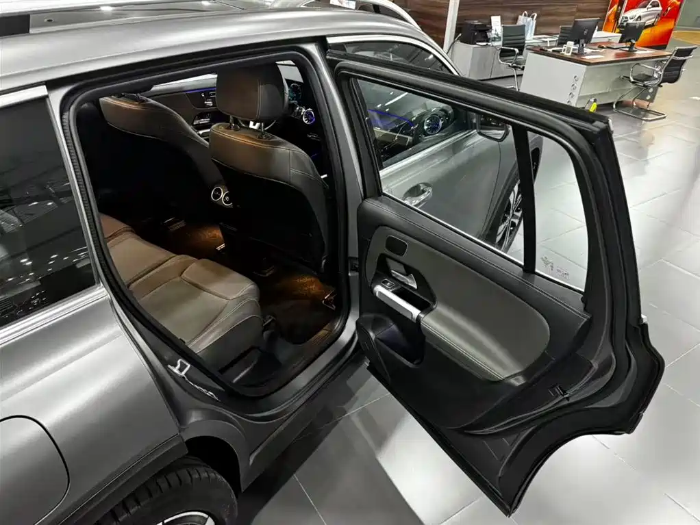 Mercedes-Benz EQB — миниатюра 18