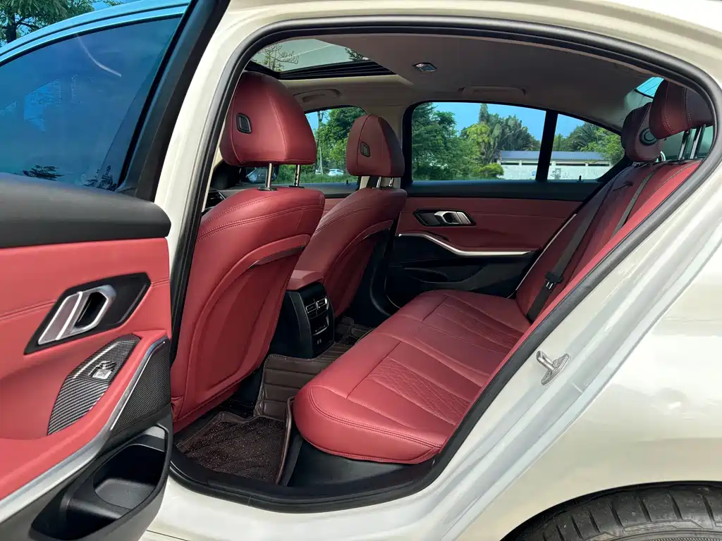 BMW 3 Series — миниатюра 7