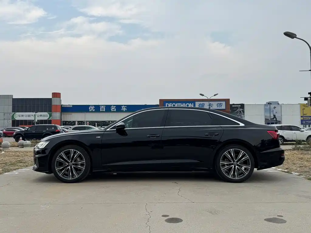 Audi A6L — миниатюра 7