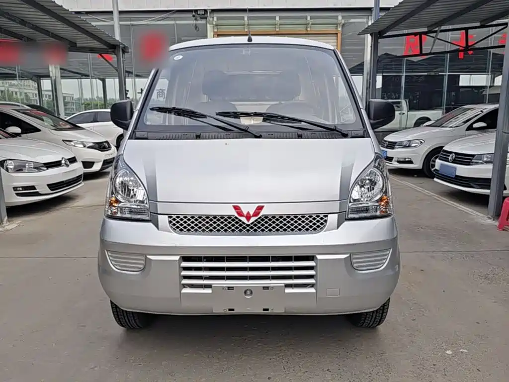 Wuling Rongguang — миниатюра 3