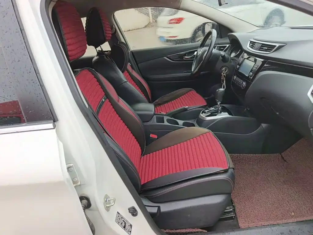 Nissan Qashqai — миниатюра 25