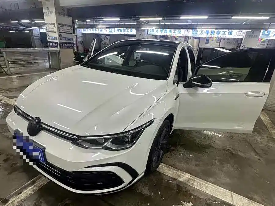 Volkswagen Golf 2022