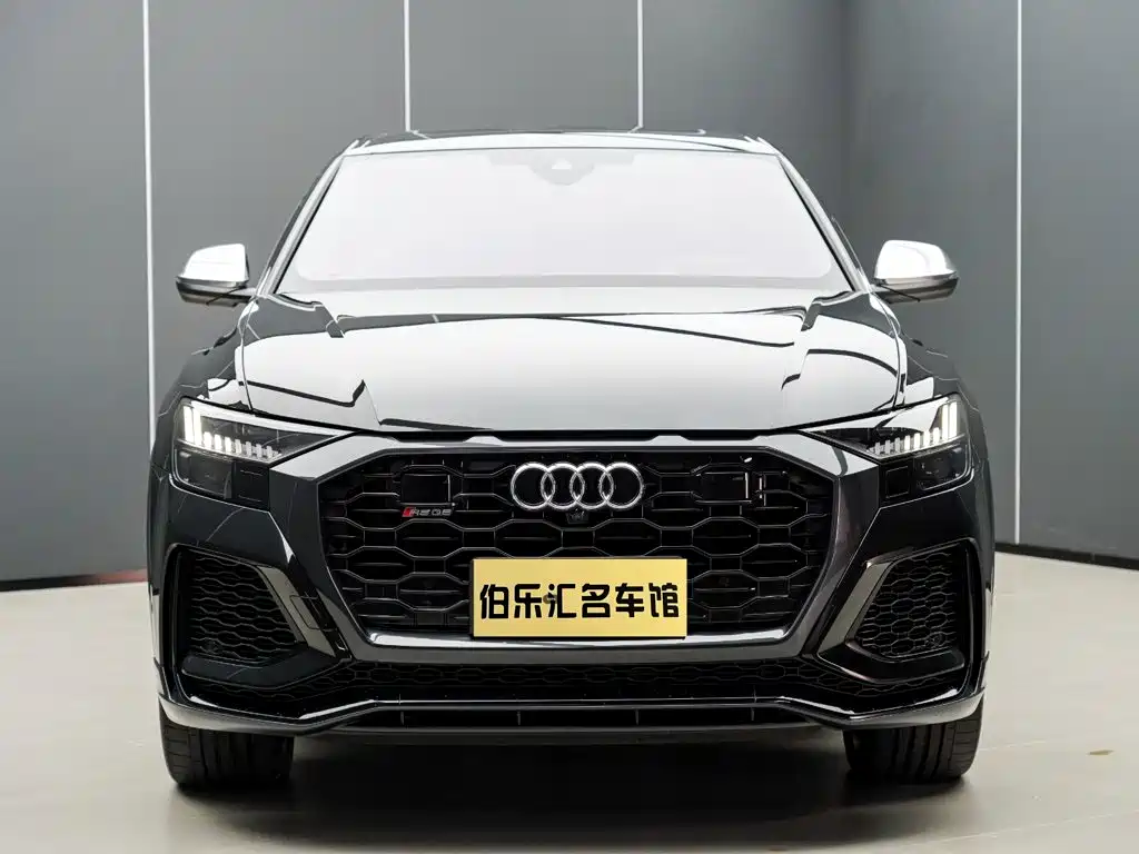 Audi RS Q8 — миниатюра 3