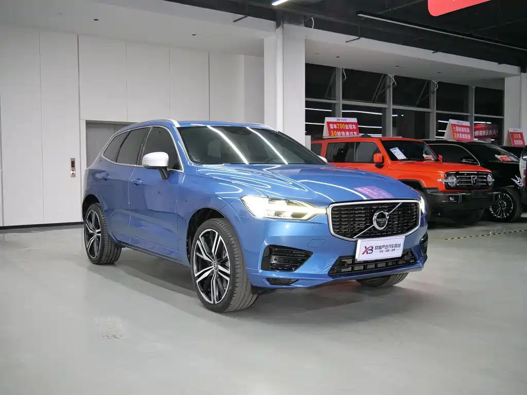 VOLVO XC60 PLUG IN HYBRID