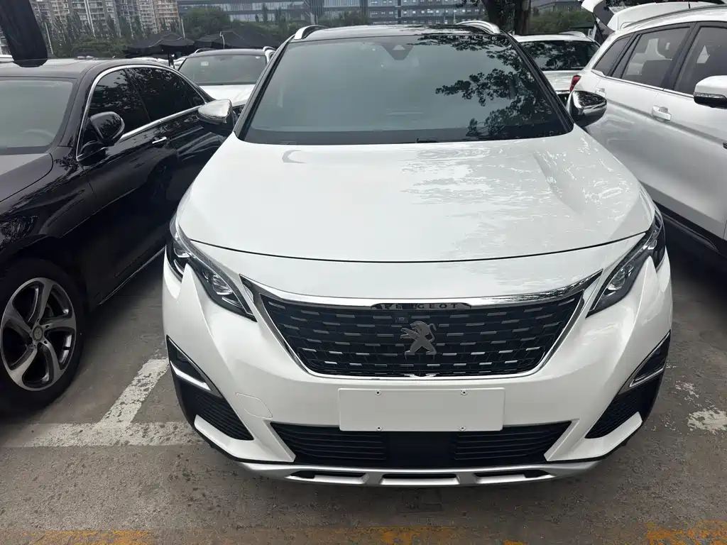 Peugeot 5008 — миниатюра 2