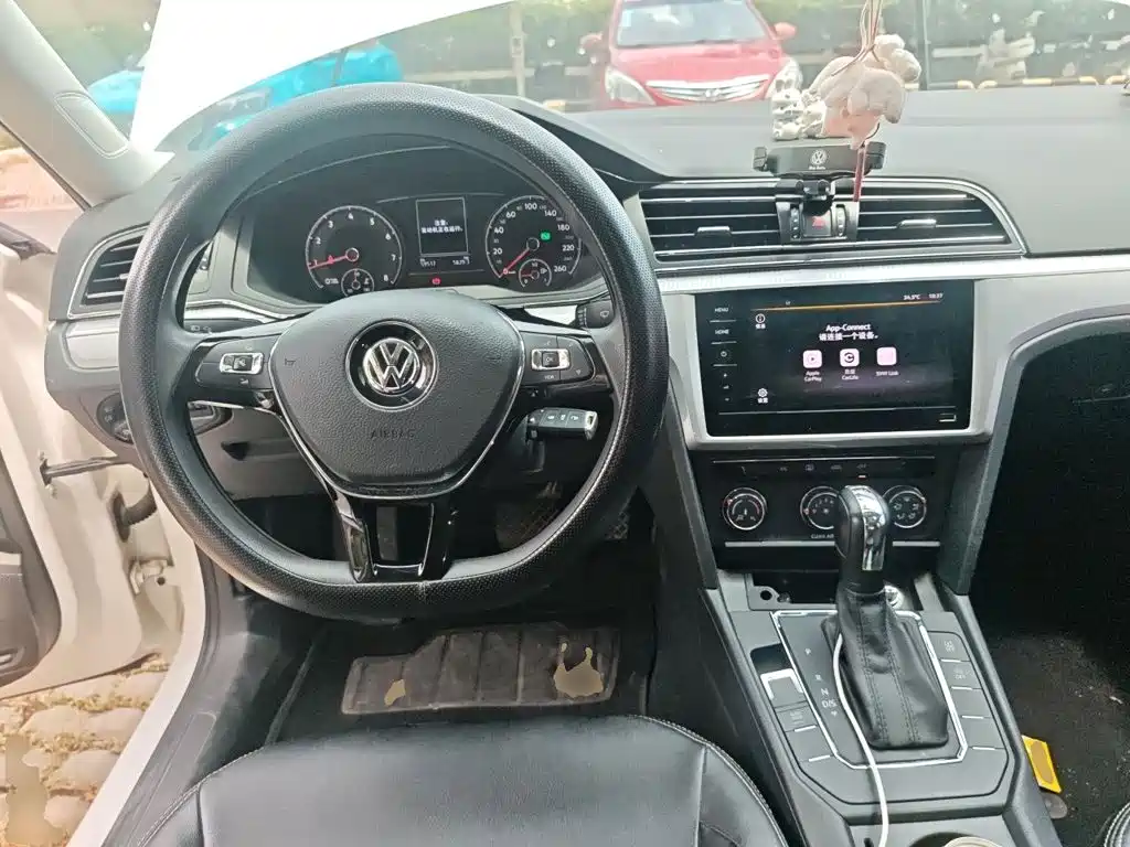 Volkswagen Lamando — миниатюра 7