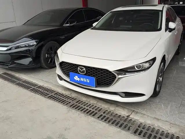 mazda 3-angkesaila