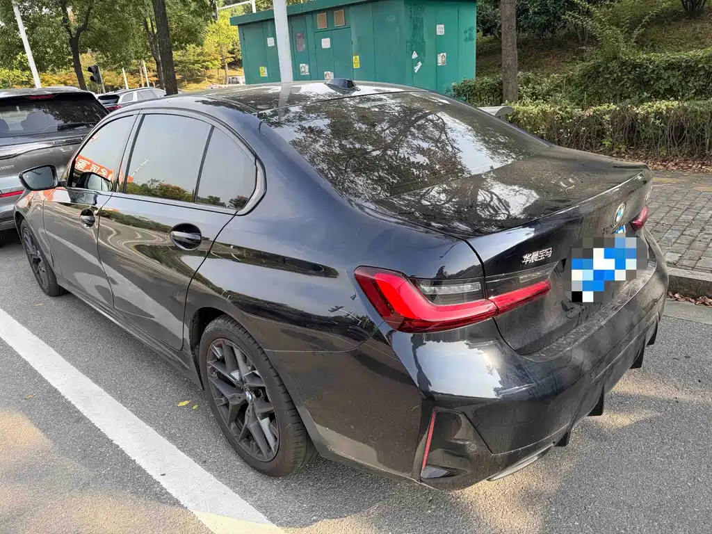 BMW 3 Series — миниатюра 3