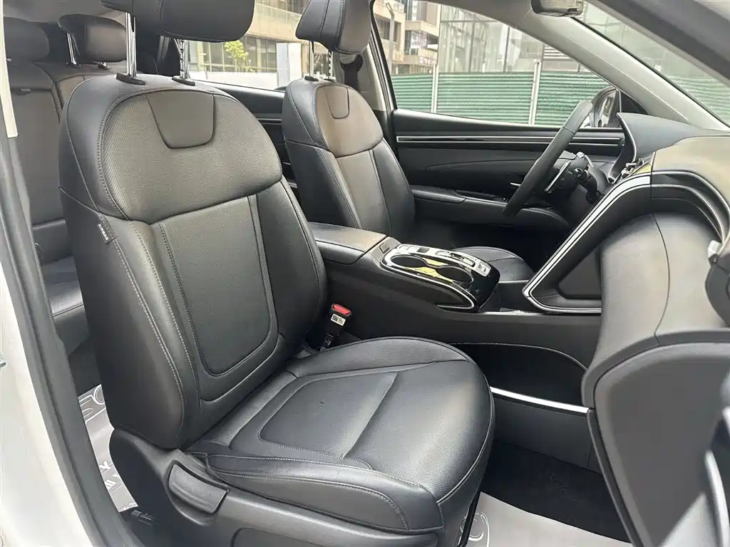 Hyundai Tucson 2021 L 1.5T DCT GLX Elite