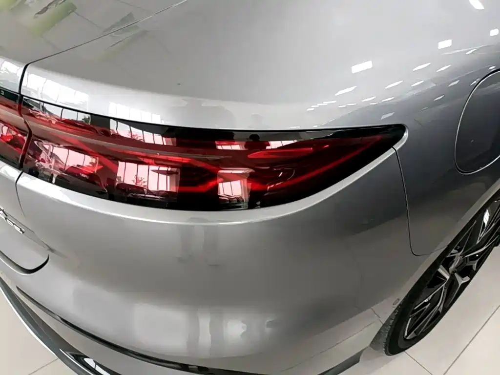 BYD Han — миниатюра 8