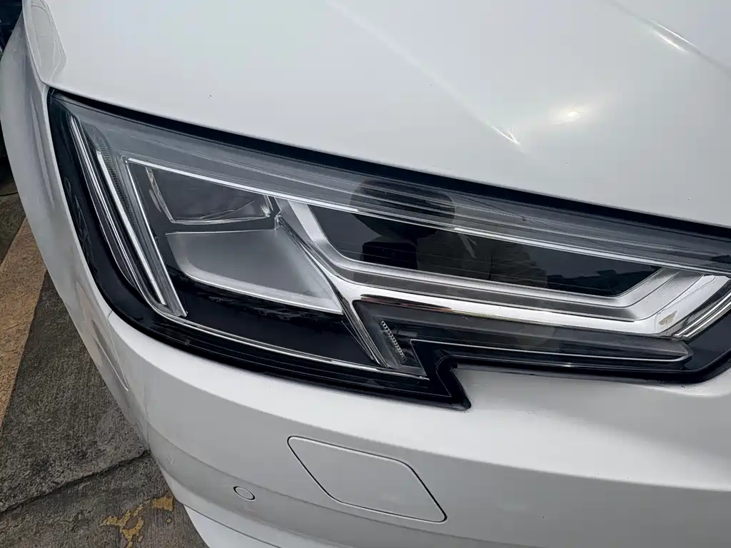 Audi A4L 2018 30 40 TFSI